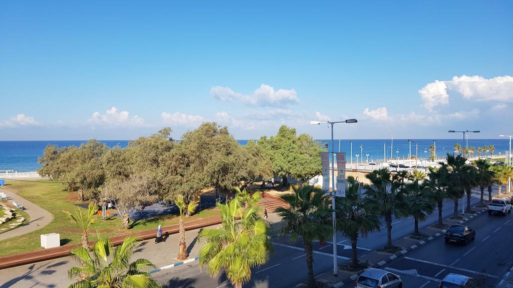 Spat Apartments Bat Yam Luaran gambar