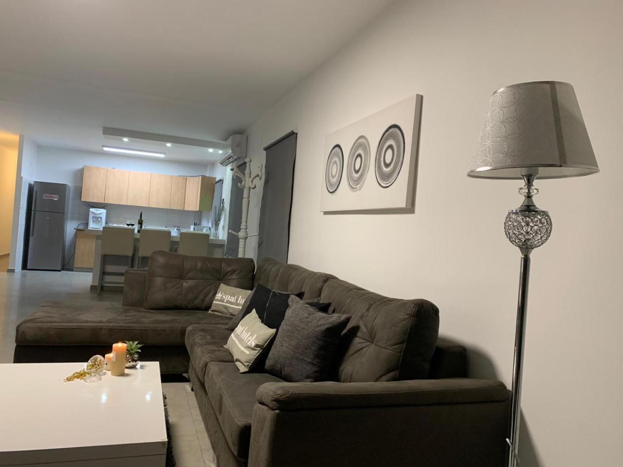 Spat Apartments Bat Yam Luaran gambar