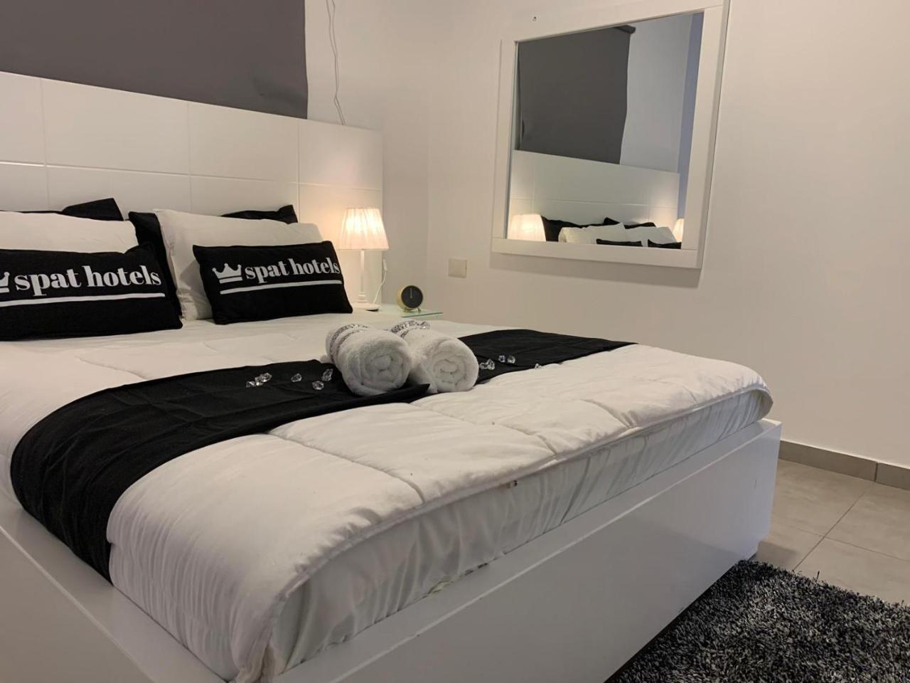 Spat Apartments Bat Yam Luaran gambar